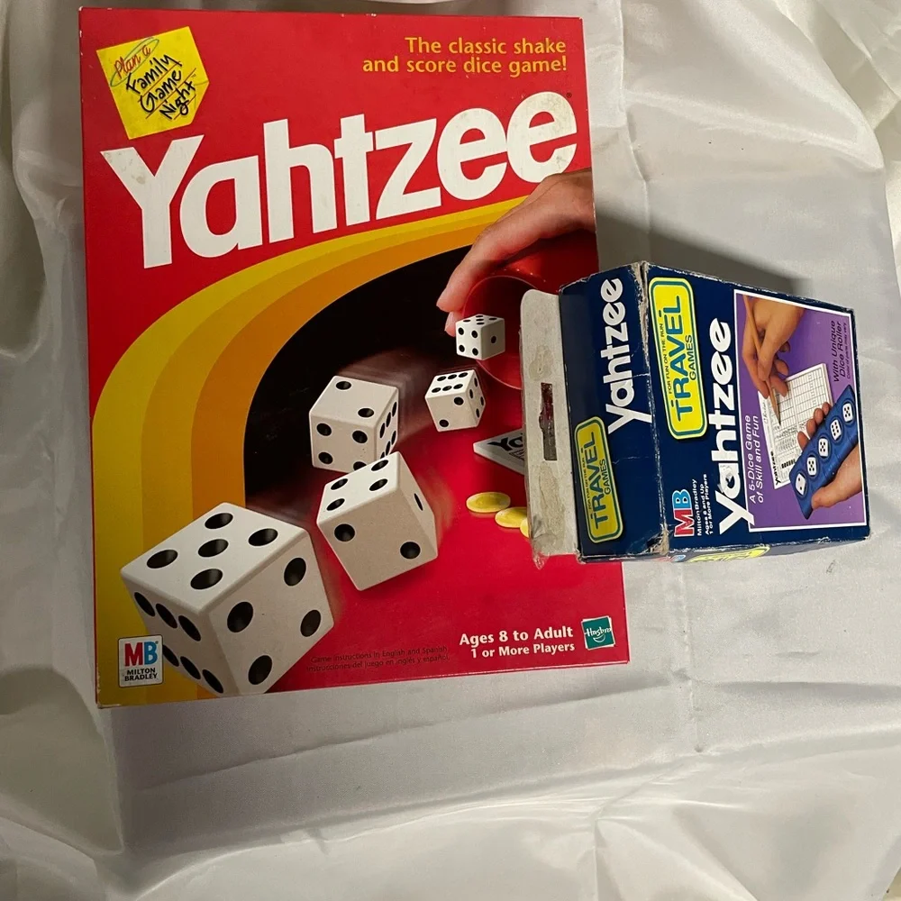Yahtzee Classic Board Game - Red & Yellow Box & Travel Yahtzee - Picture 6 of 7